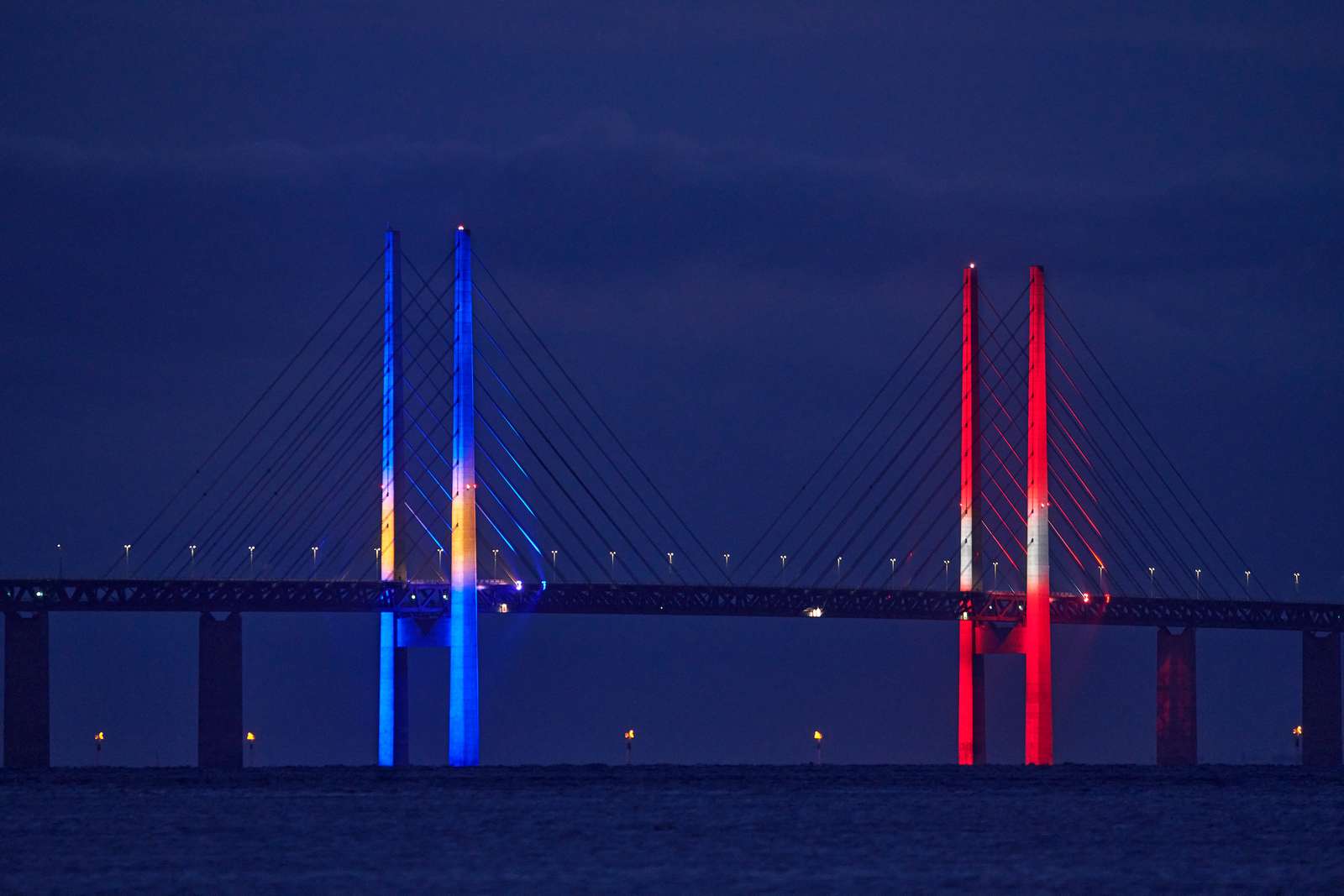 Die Öresundbrücke feiert die olympischen Athleten